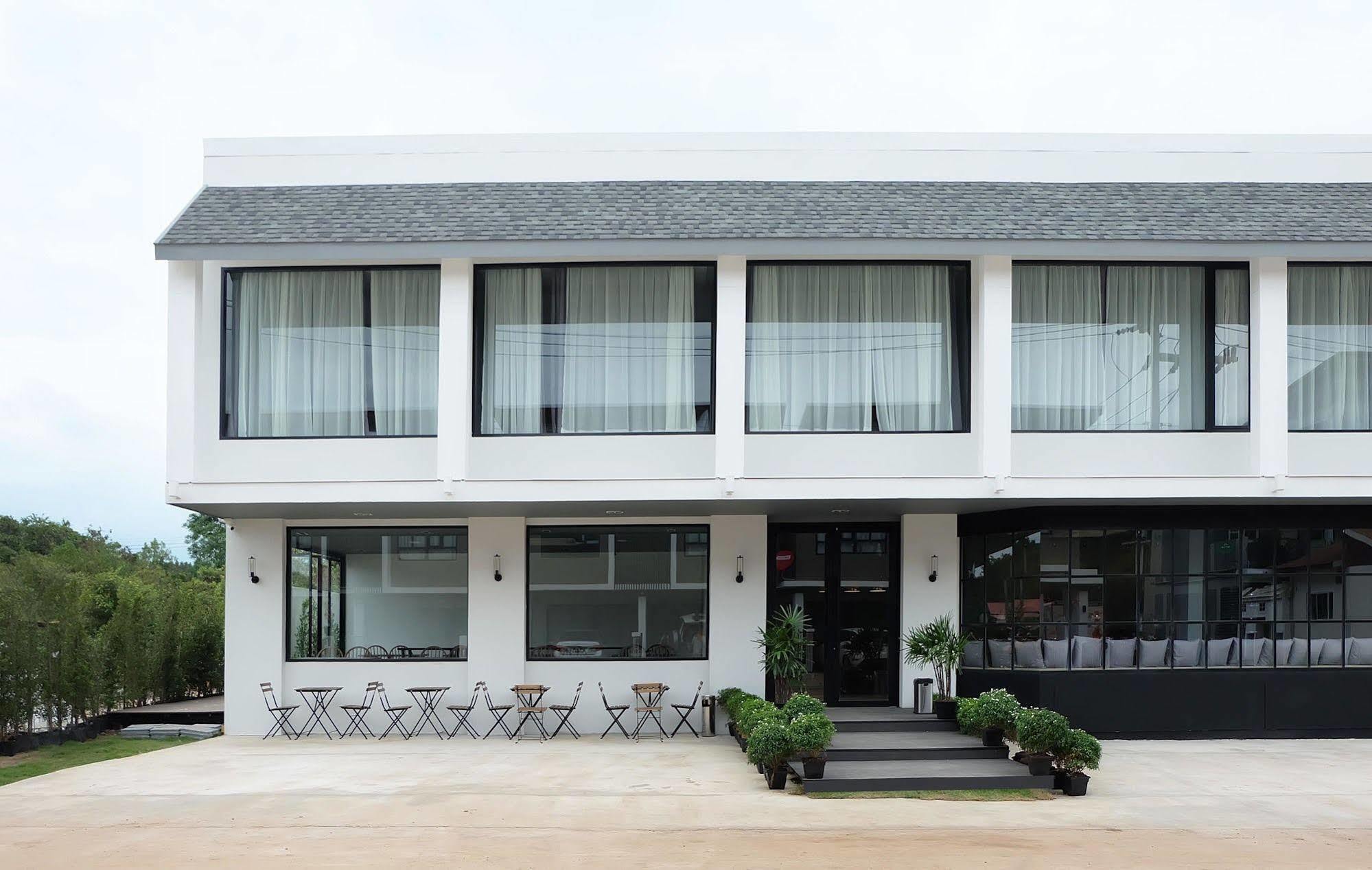 בורי ראם Srianunt Boutique Hotel מראה חיצוני תמונה